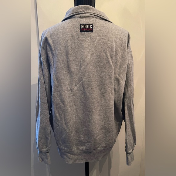 Vintage Roots Athletics Grey Sweatshirt Size Large - Picture 5 of 11